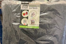 M Design Knitted Box